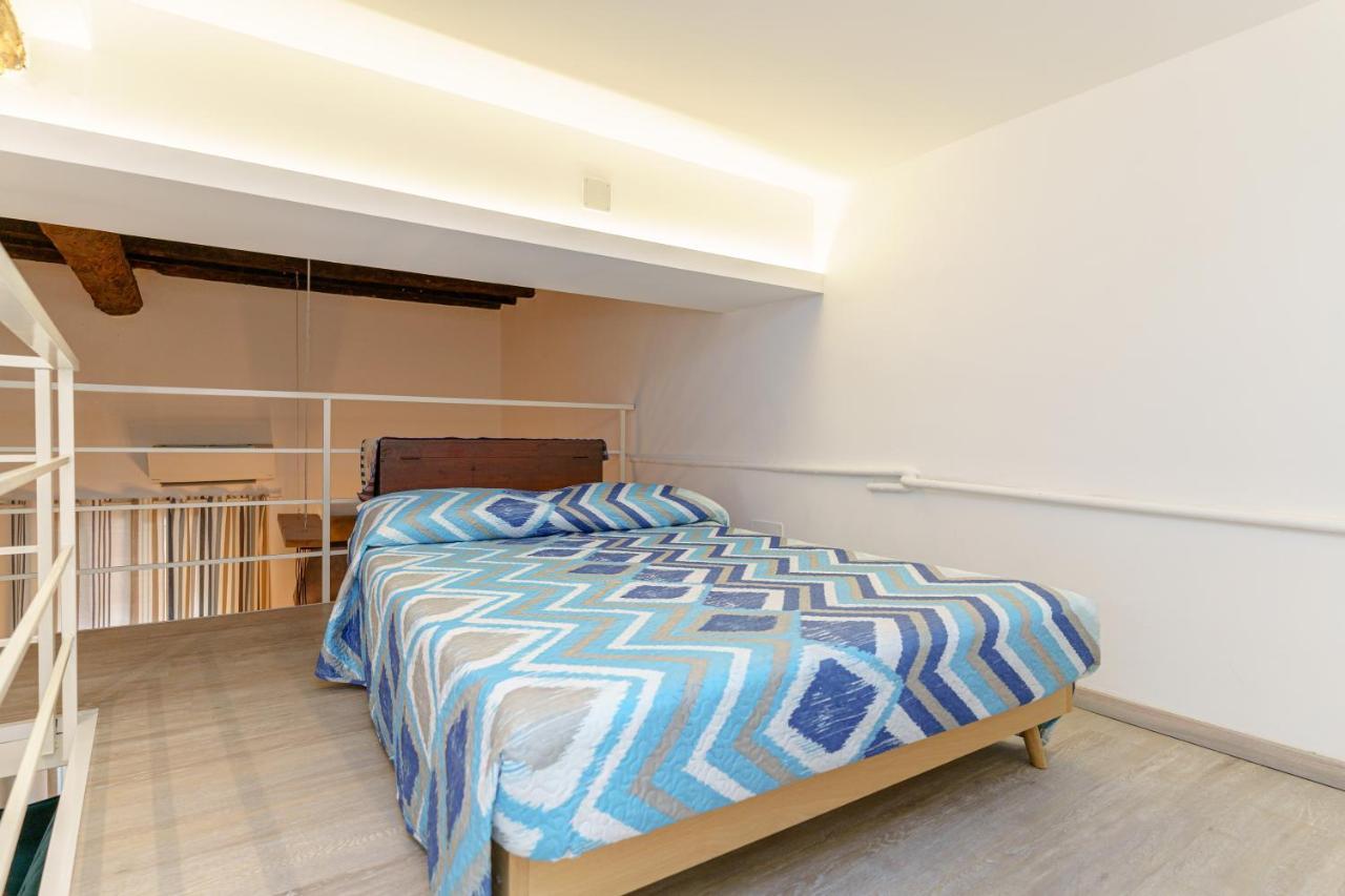 דירות סירקוזה Latieri'S Loft מראה חיצוני תמונה