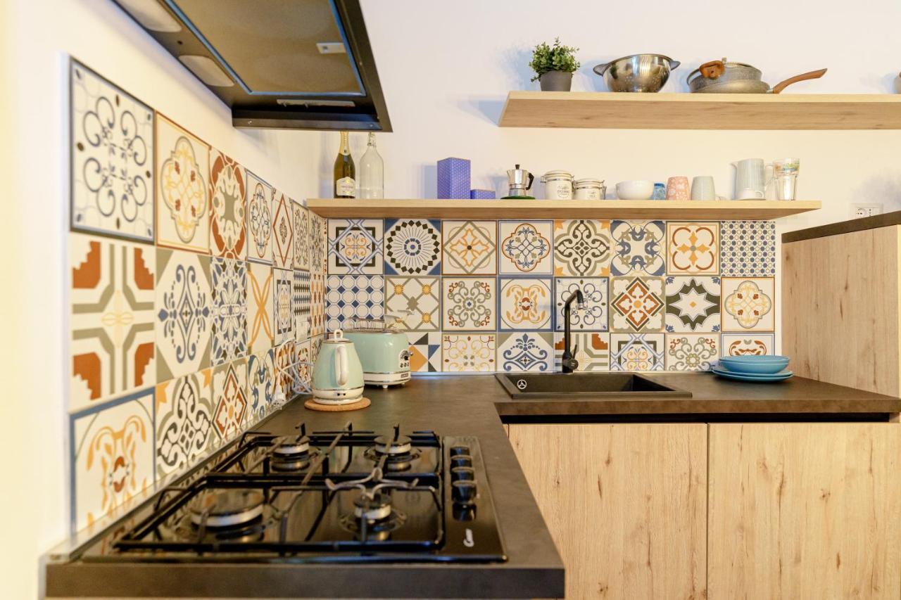 דירות סירקוזה Latieri'S Loft מראה חיצוני תמונה